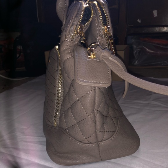 Steve Madden Purse - Picture 3 of 5